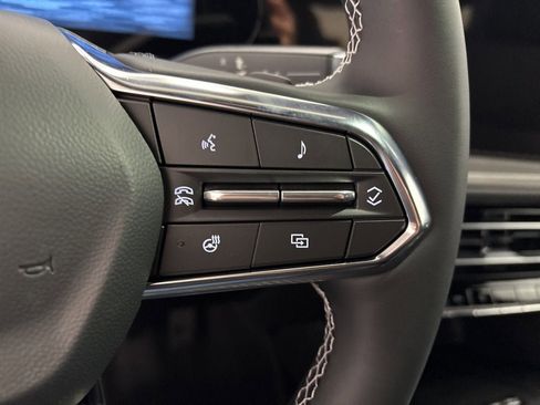 New 2026 Chevrolet Traverse LT image 25