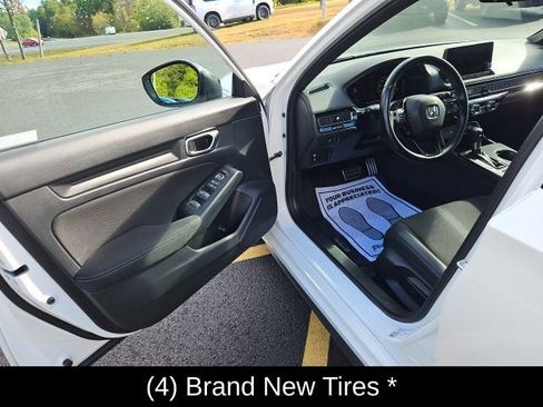 Used 2023 Honda Civic Sport image 11