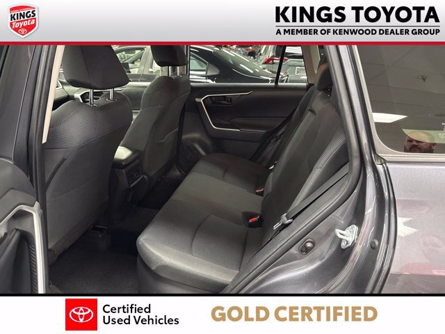 Certified 2021 Toyota RAV4 LE AWD/4WD image 15