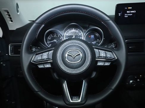Used 2023 MAZDA CX-5 Carbon Edition image 34