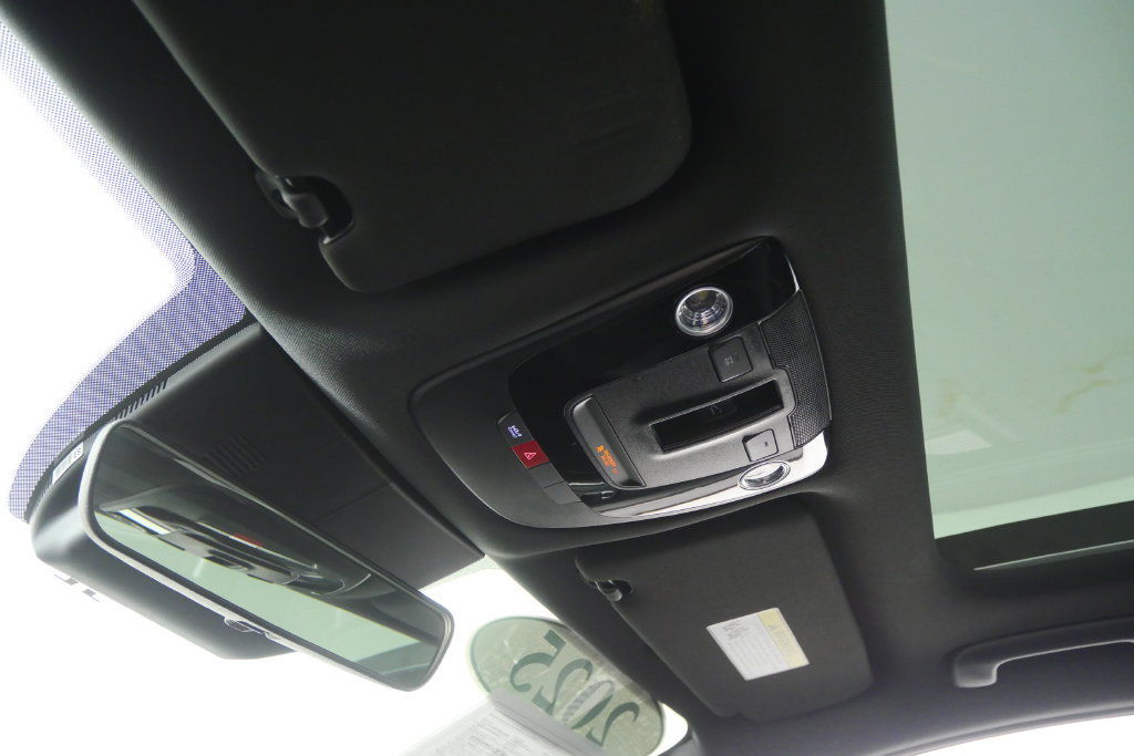 Used 2025 Kia K5 GT w/ GT1 Package FWD image 19