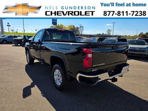 New 2026 Chevrolet Silverado 3500 LT image 5