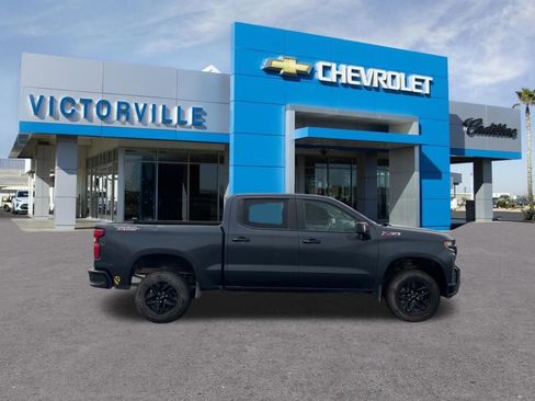Used 2021 Chevrolet Silverado 1500 LT Trail Boss w/ LT Trail Boss Premium Package image 6