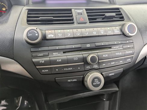 Used 2010 Honda Accord EX image 17