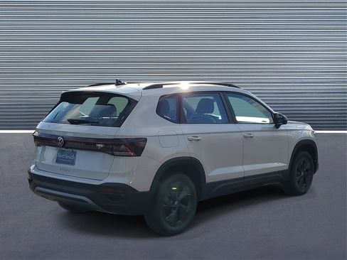 New 2026 Volkswagen Taos S image 3