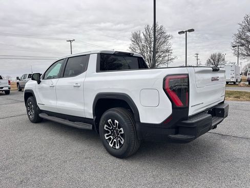 New 2026 GMC Sierra EV Elevation AWD/4WD image 7