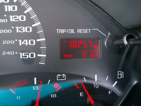 Used 2002 Chevrolet Camaro Z28 w/ SS Performance/Appearance Pkg image 38