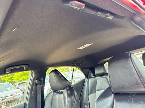 Used 2025 Toyota Corolla XSE FWD image 16