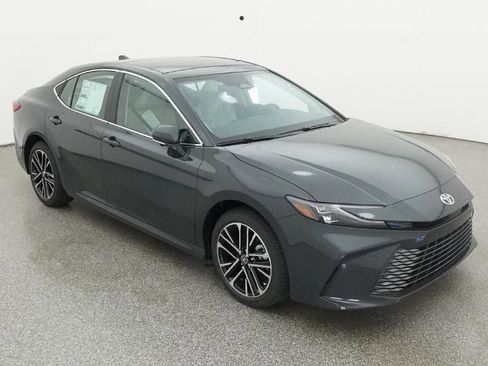 New 2026 Toyota Camry XLE AWD/4WD image 40
