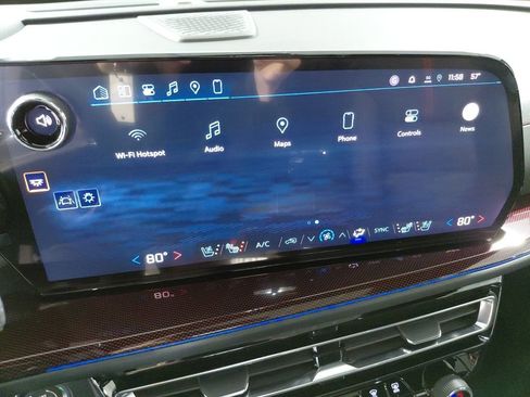 New 2026 Chevrolet Traverse RS w/ LPO, Floor Liner Package image 26