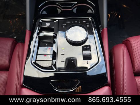 Used 2026 BMW 540i xDrive AWD/4WD image 25