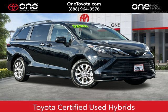 Certified 2026 Toyota Sienna XLE FWD 360° Tour