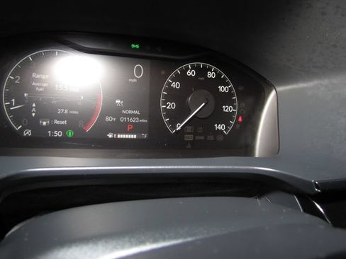 Certified 2025 Honda CR-V EX-L image 4