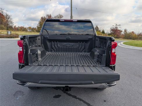 Used 2023 Chevrolet Silverado 1500 LT image 13