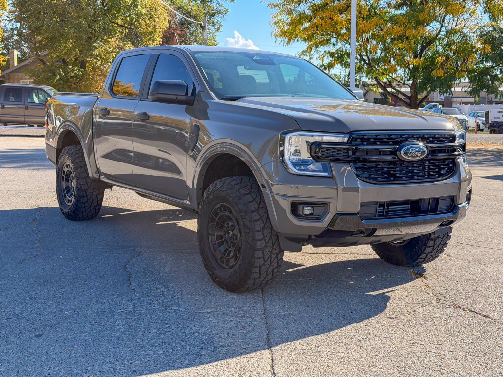 New 2026 Ford Ranger XLT w/ Equipment Group 301A High AWD/4WD image 4