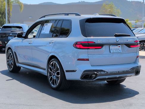 Used 2025 BMW X7 M60i AWD/4WD image 8