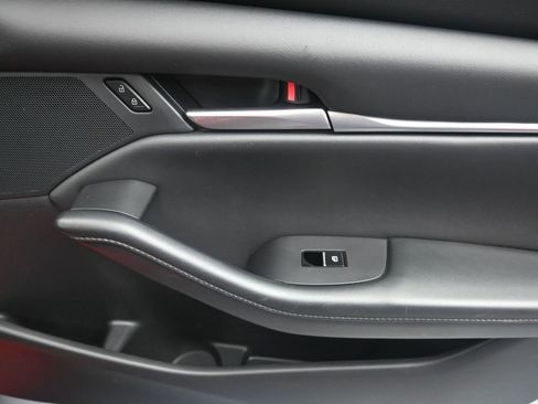 Used 2022 MAZDA MAZDA3 s image 14