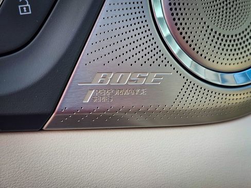 New 2026 Buick Enclave Avenir w/ Super Cruise Package image 11