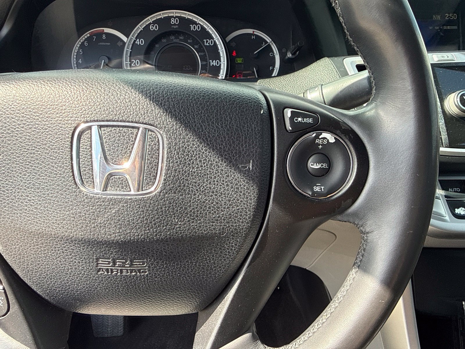 Used 2014 Honda Accord EX-L image 12