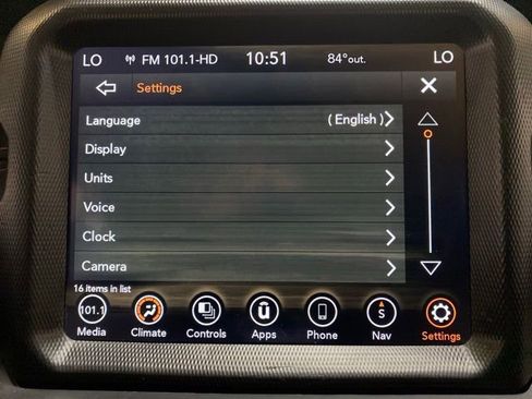 Used 2022 Jeep Wrangler Unlimited Sahara AWD/4WD image 50