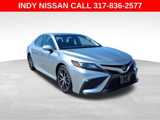 Used 2022 Toyota Camry SE video 2