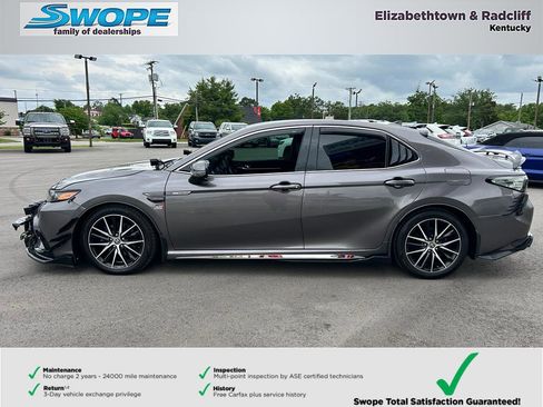 Used 2022 Toyota Camry SE image 6