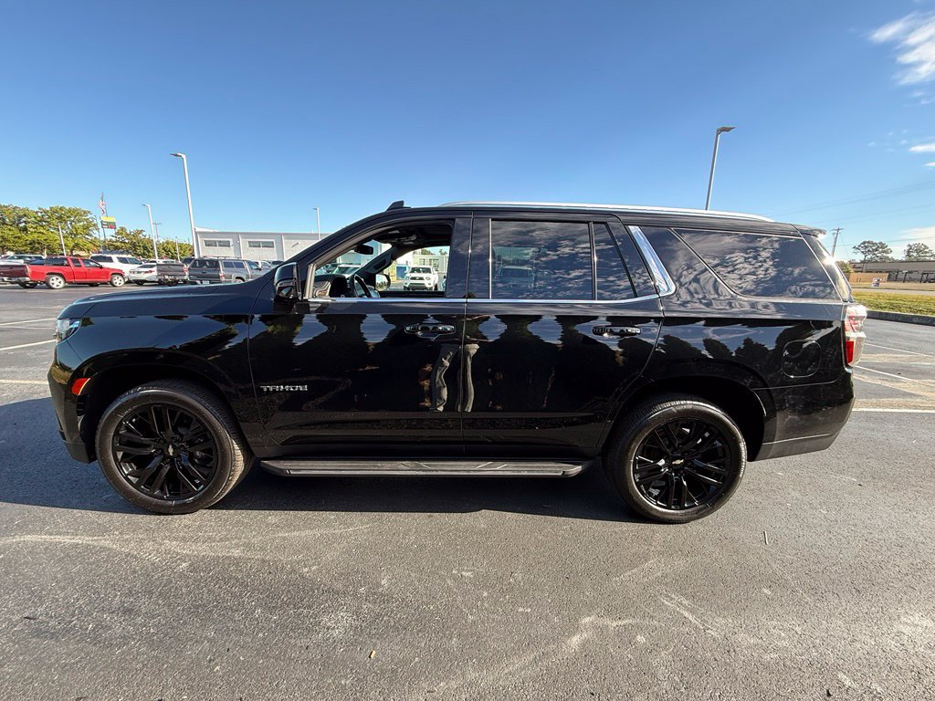 Used 2021 Chevrolet Tahoe LT w/ LT Signature Package RWD image 5