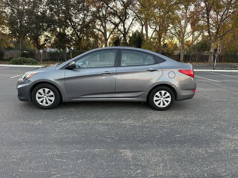 Used 2015 Hyundai Accent GLS image 7