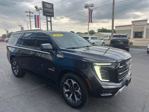 Used 2025 GMC Yukon AT4 Ultimate image 4