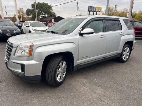 Used 2017 GMC Terrain SLE FWD image 7