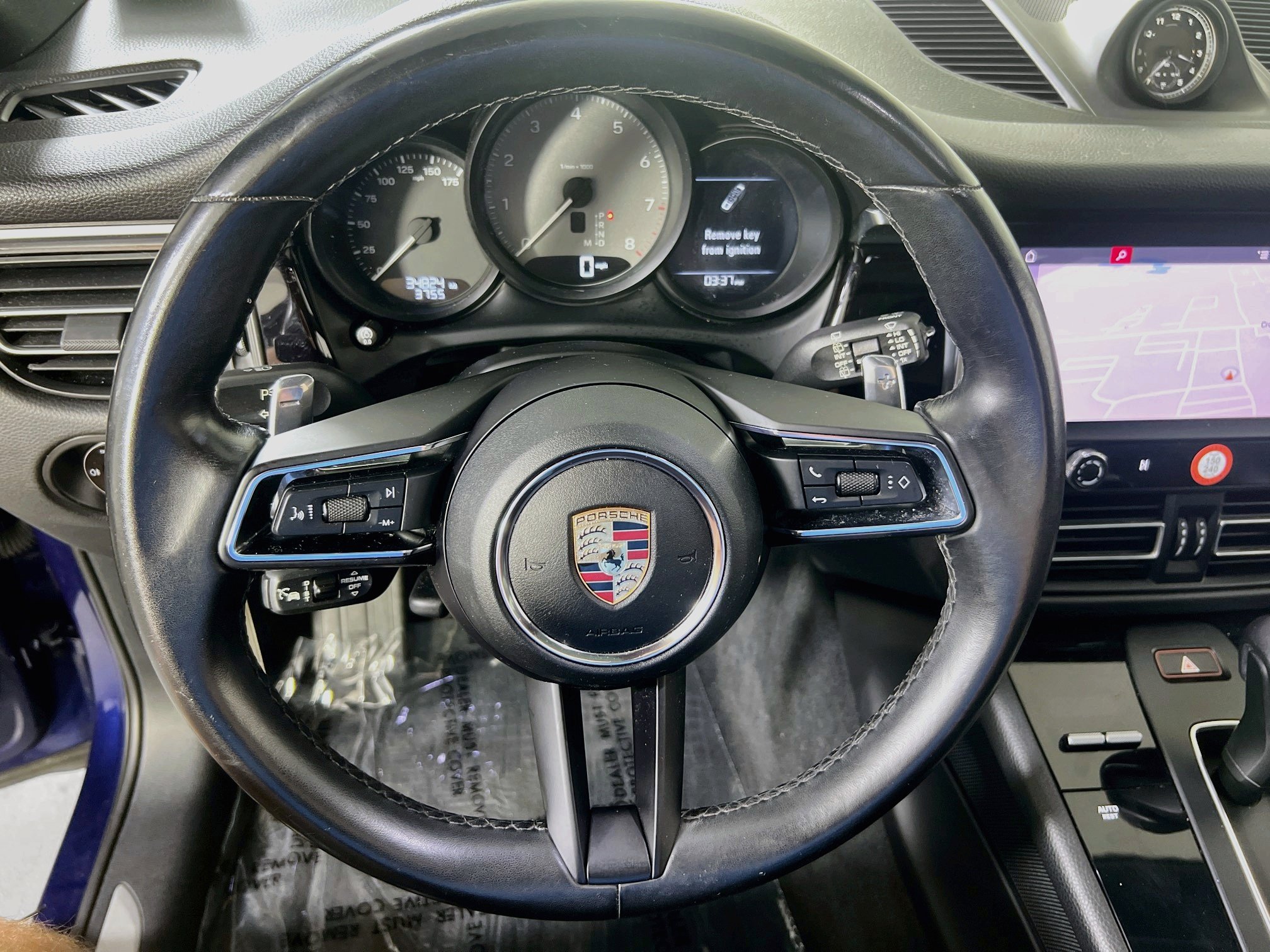 Used 2023 Porsche Macan S AWD/4WD image 11