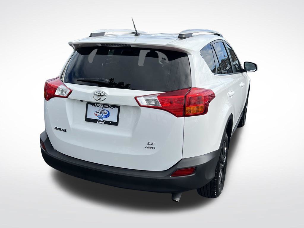 Used 2015 Toyota RAV4 LE AWD/4WD image 7