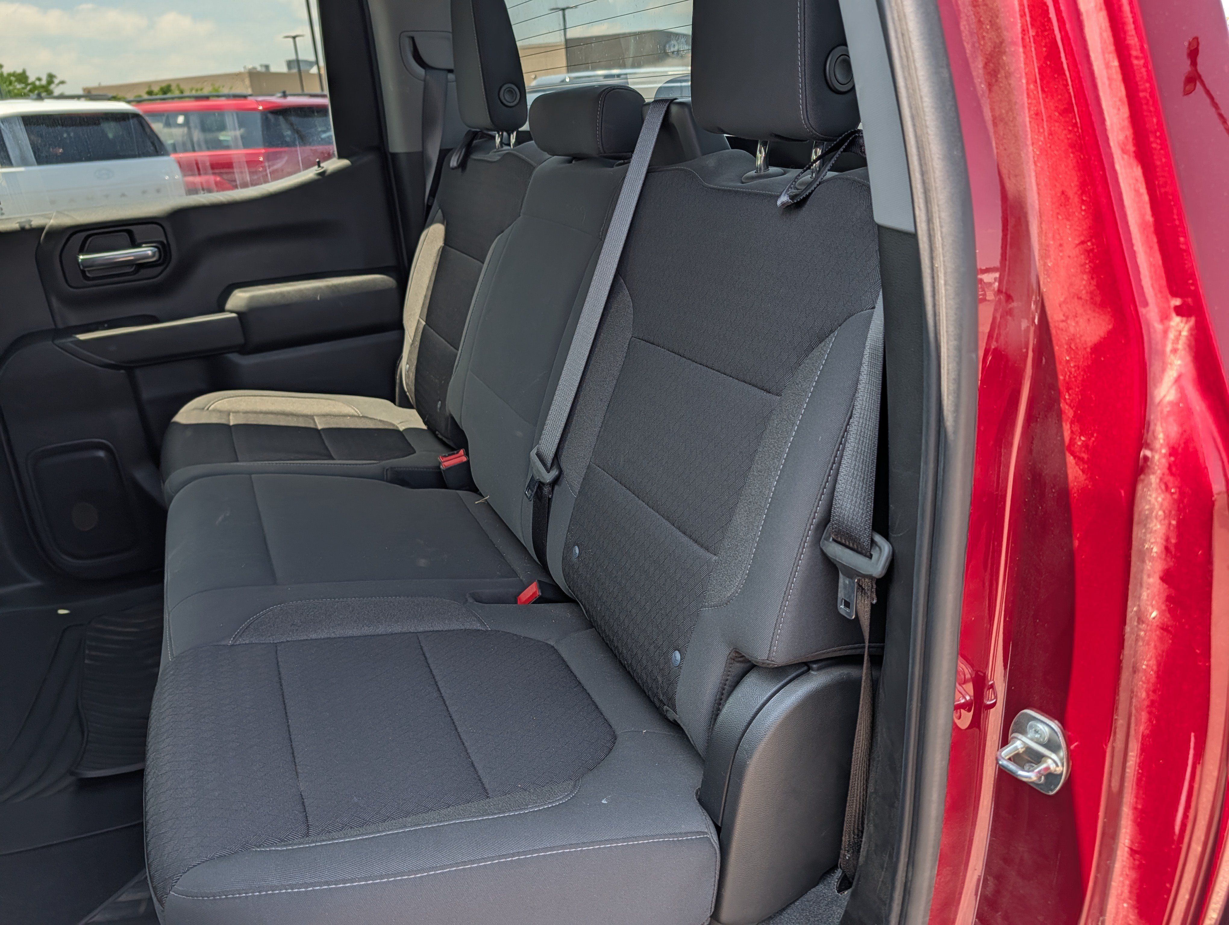 Used 2021 Chevrolet Silverado 1500 LT AWD/4WD image 13