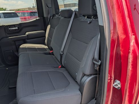 Used 2021 Chevrolet Silverado 1500 LT AWD/4WD image 13