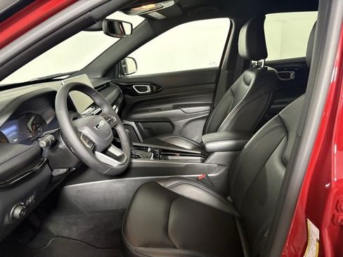 New 2026 Jeep Compass Limited image 10