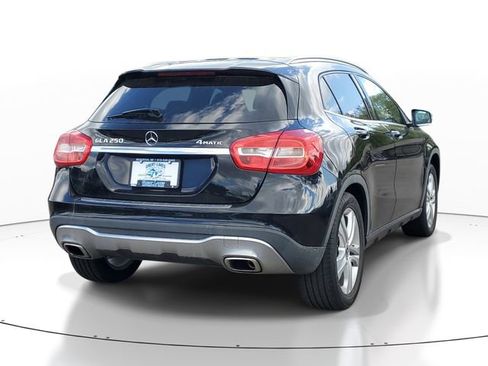 Used 2018 Mercedes-Benz GLA 250 4MATIC image 4