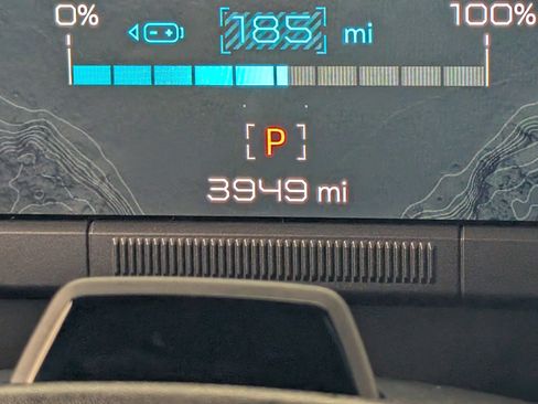 Used 2025 GMC Hummer EV 2X image 28