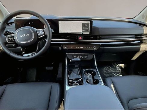 New 2026 Kia Carnival SX Prestige FWD image 5