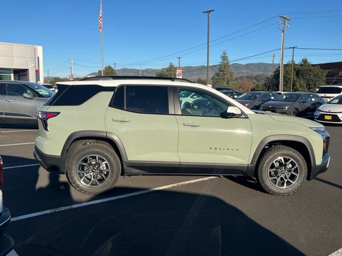 New 2026 Chevrolet Equinox ACTIV w/ Convenience Package III image 5