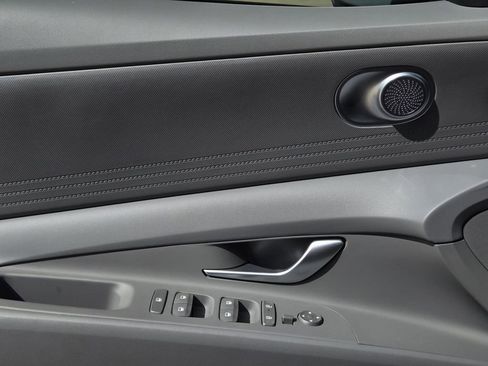 New 2026 Hyundai Elantra Blue FWD image 15