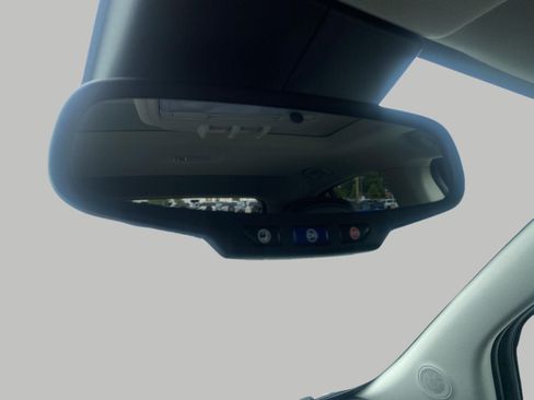 Used 2013 Buick Encore Convenience FWD image 20