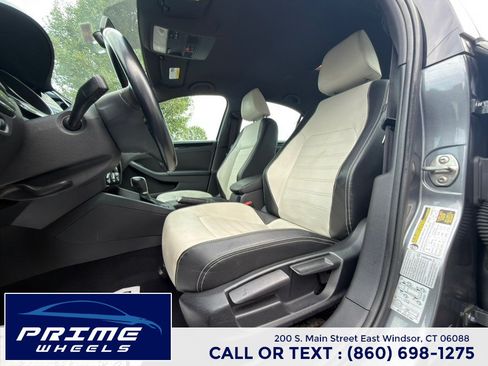 Used 2015 Volkswagen Jetta Sport FWD image 10