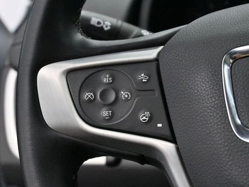 Used 2023 GMC Terrain SLT w/ Elevation Edition image 20