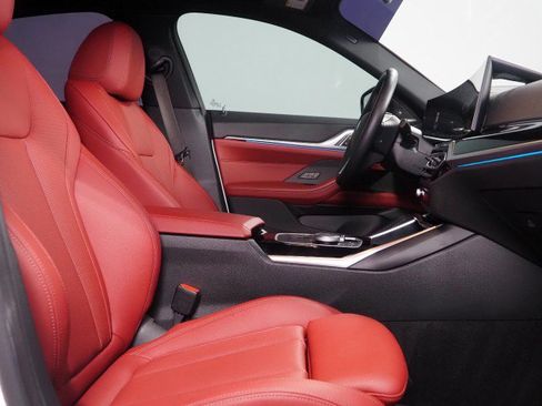 Used 2023 BMW i4 eDrive40 RWD image 15
