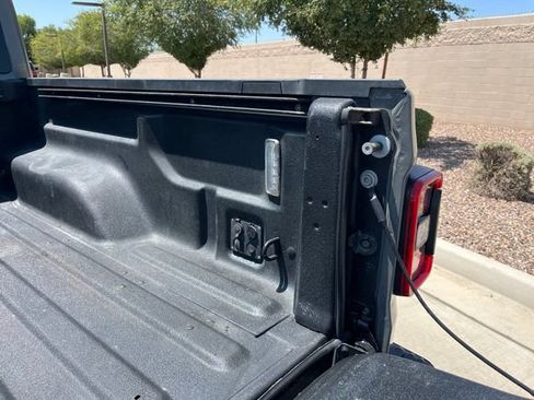 Used 2021 Jeep Gladiator Rubicon AWD/4WD image 7
