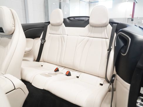 Certified 2026 Mercedes-Benz CLE 300 4MATIC Cabriolet image 16