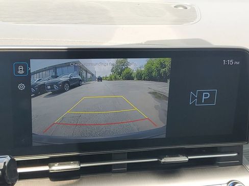 Used 2024 Hyundai Kona SEL FWD image 12