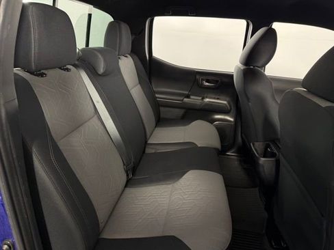 Used 2023 Toyota Tacoma TRD Sport image 16