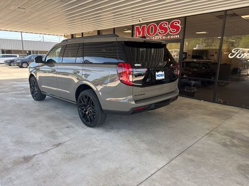 New 2026 Ford Expedition Platinum AWD/4WD image 5