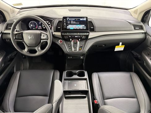 New 2026 Honda Odyssey EX-L image 17